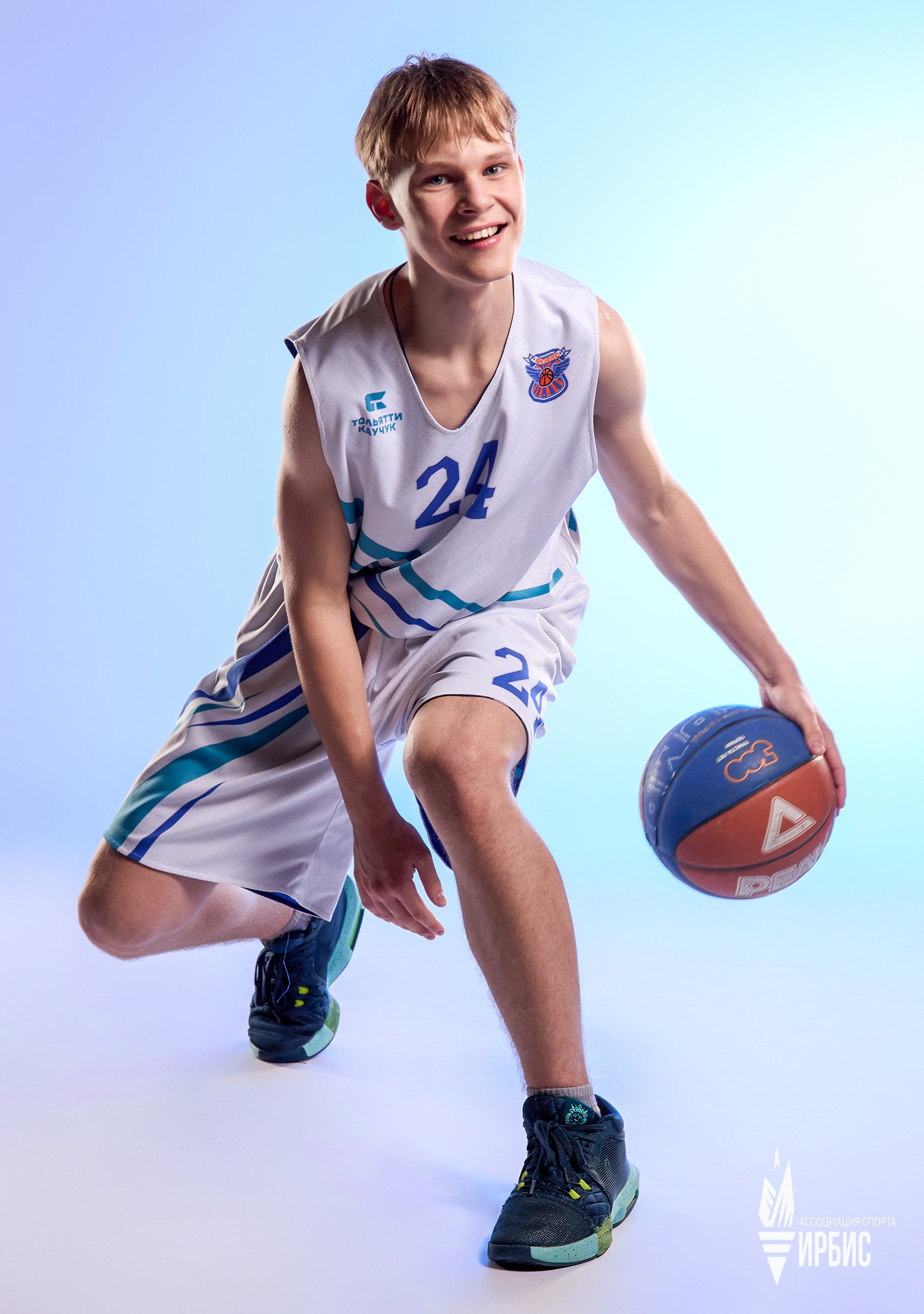 Фото 0198d0cc-f0ff-7289-8a4e-734ffd9ef039